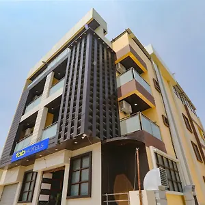 https://fabhotel-saumendra.hotels-varanasi.com