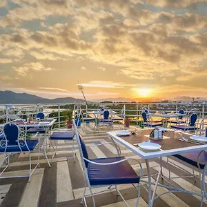 Hotel Royal Rafahiya - A Rooftop View Near Pichola, Udaipur