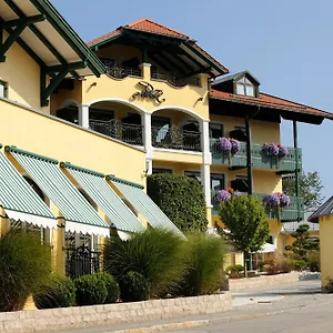 https://posthotel-rattenberg.com-bavaria.com